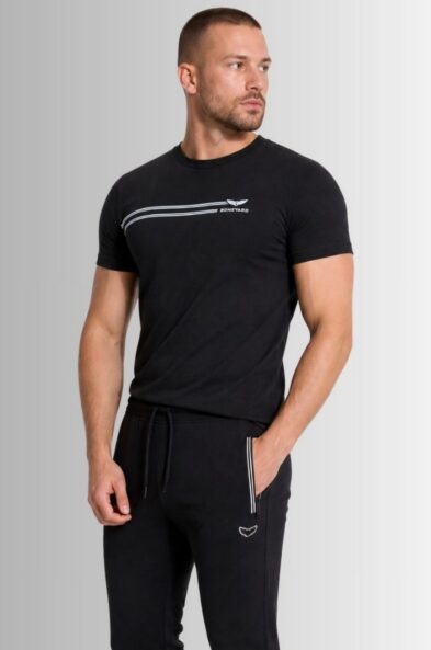 Koszulka męska Aero T-shirt bawełniany z elastanem kolor czarny na modelu